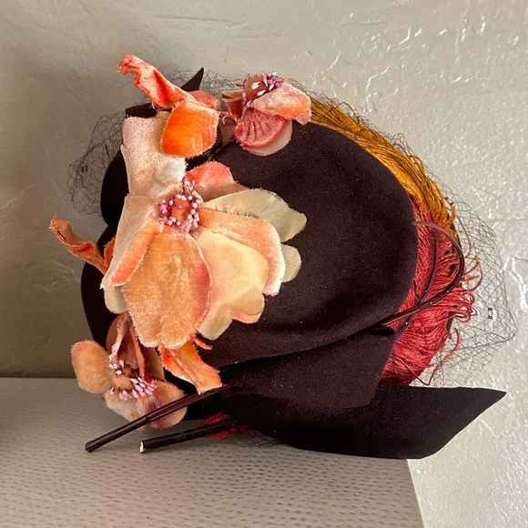 CHIC 1940s display picture 2